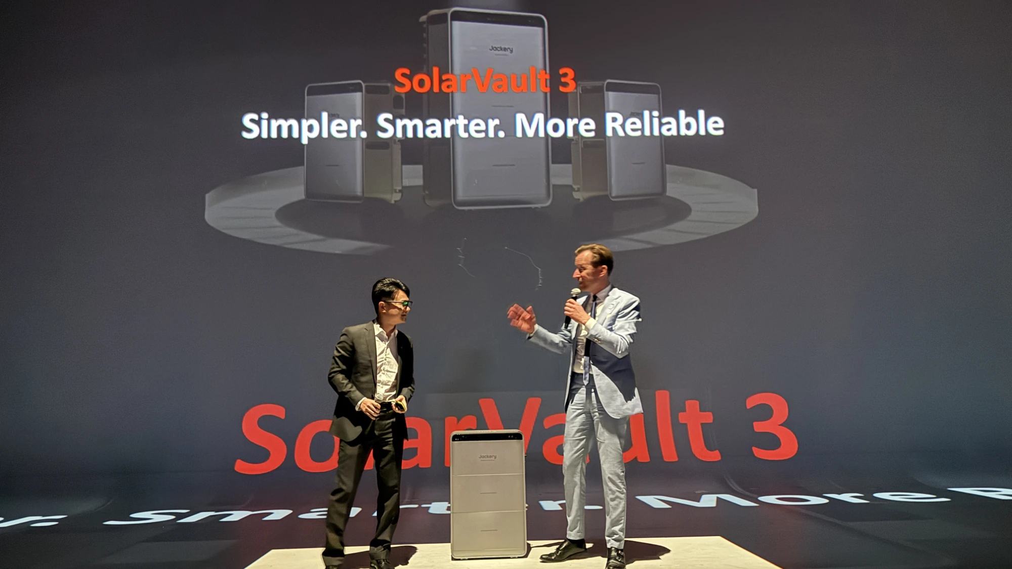 Jackery Solarvault 3 Pro - Is dit de veiligste stekker-thuisbatterij?